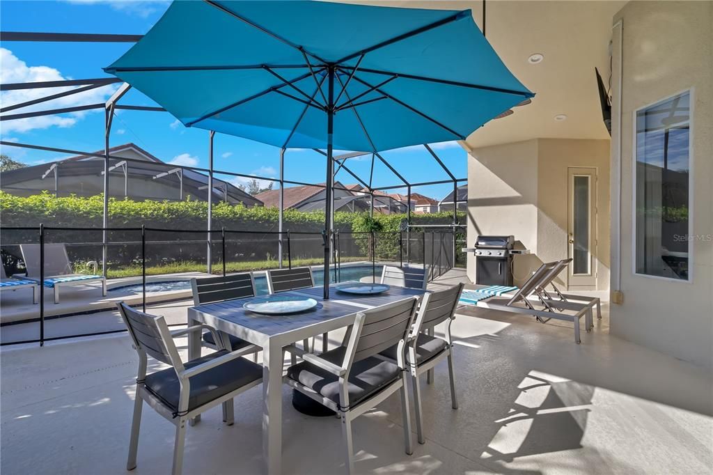 For Sale: $437,000 (4 beds, 3 baths, 1895 Square Feet)
