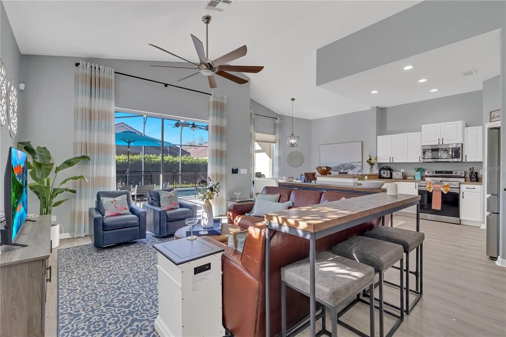 For Sale: $437,000 (4 beds, 3 baths, 1895 Square Feet)