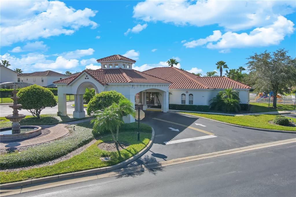 For Sale: $437,000 (4 beds, 3 baths, 1895 Square Feet)