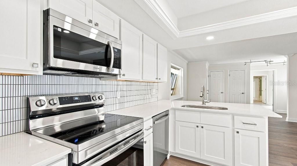 En Venta: $257,000 (3 camas, 2 baños, 1390 Pies cuadrados)