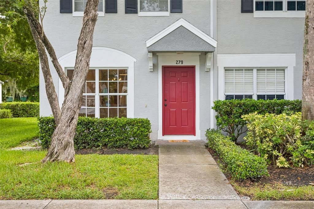 For Sale: $275,000 (2 beds, 1 baths, 1105 Square Feet)