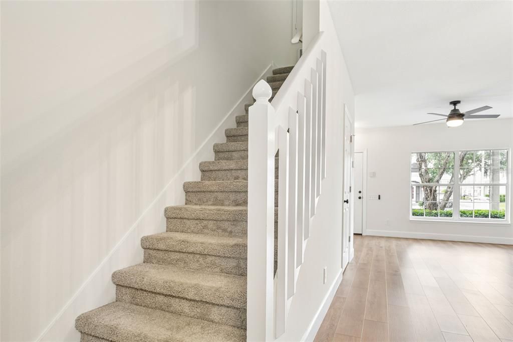 For Sale: $275,000 (2 beds, 1 baths, 1105 Square Feet)