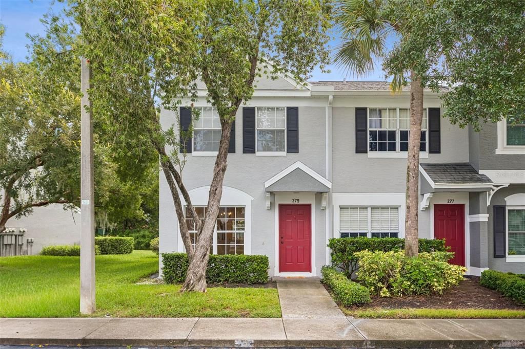 For Sale: $275,000 (2 beds, 1 baths, 1105 Square Feet)