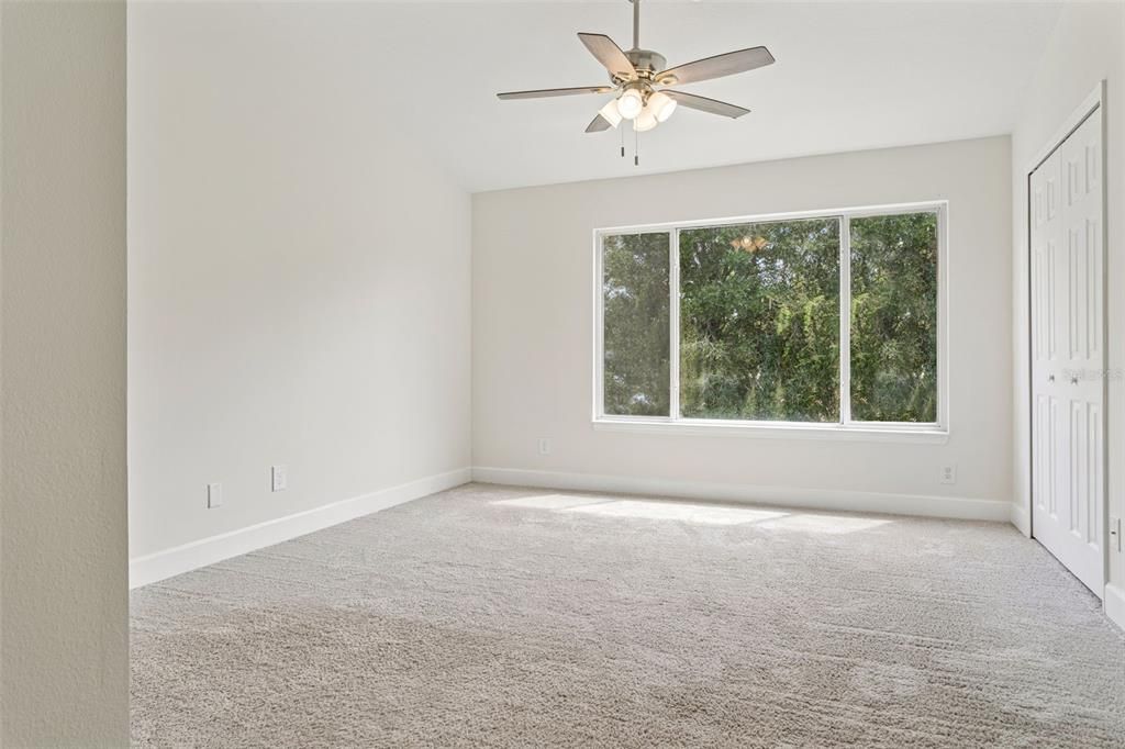 For Sale: $275,000 (2 beds, 1 baths, 1105 Square Feet)