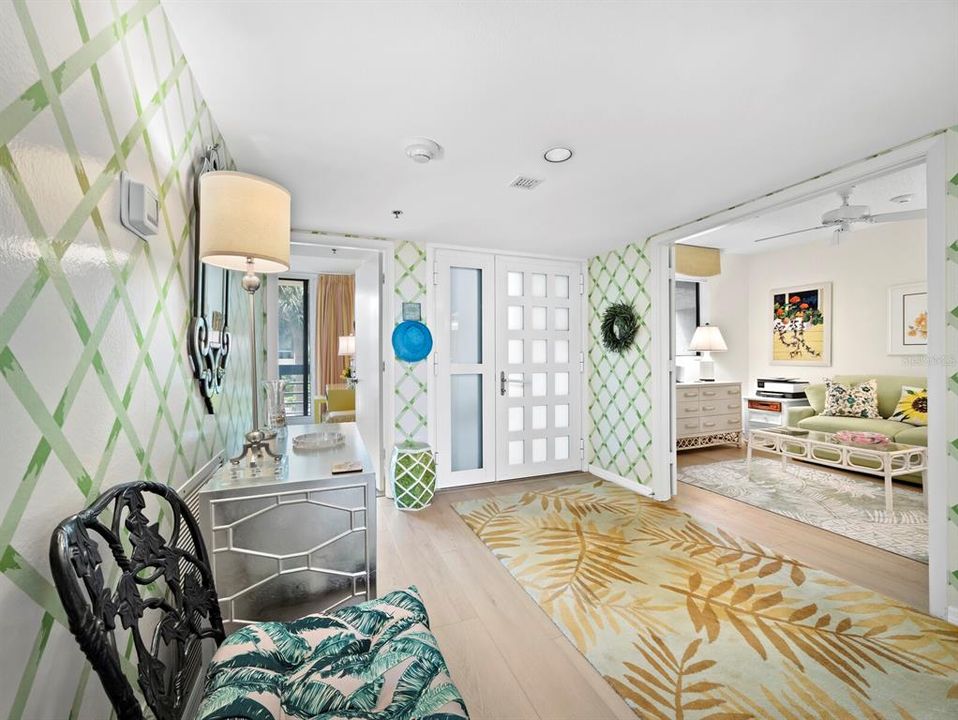 En Venta: $1,099,000 (3 camas, 2 baños, 1819 Pies cuadrados)