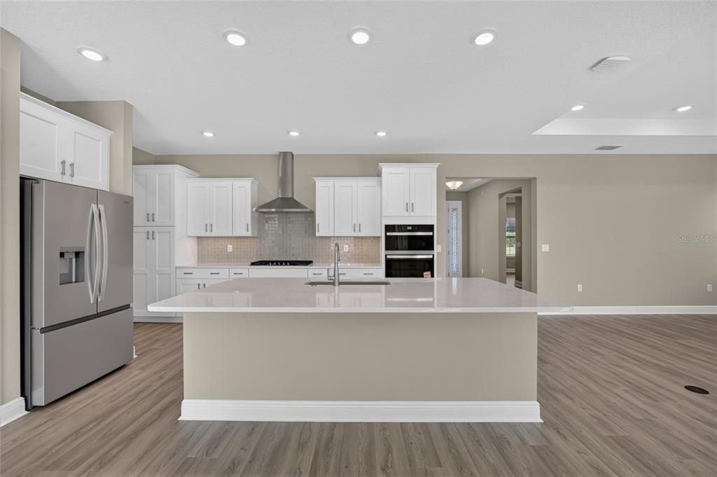 For Sale: $538,635 (2 beds, 2 baths, 2145 Square Feet)