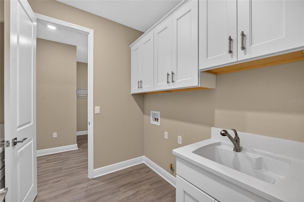 For Sale: $538,635 (2 beds, 2 baths, 2145 Square Feet)