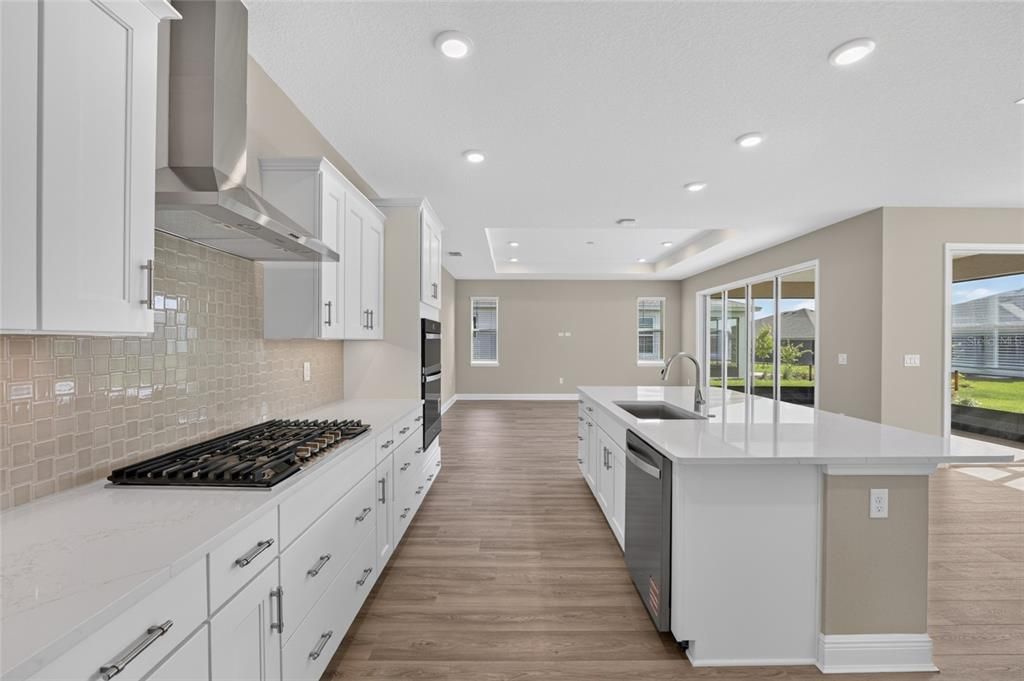 For Sale: $538,635 (2 beds, 2 baths, 2145 Square Feet)