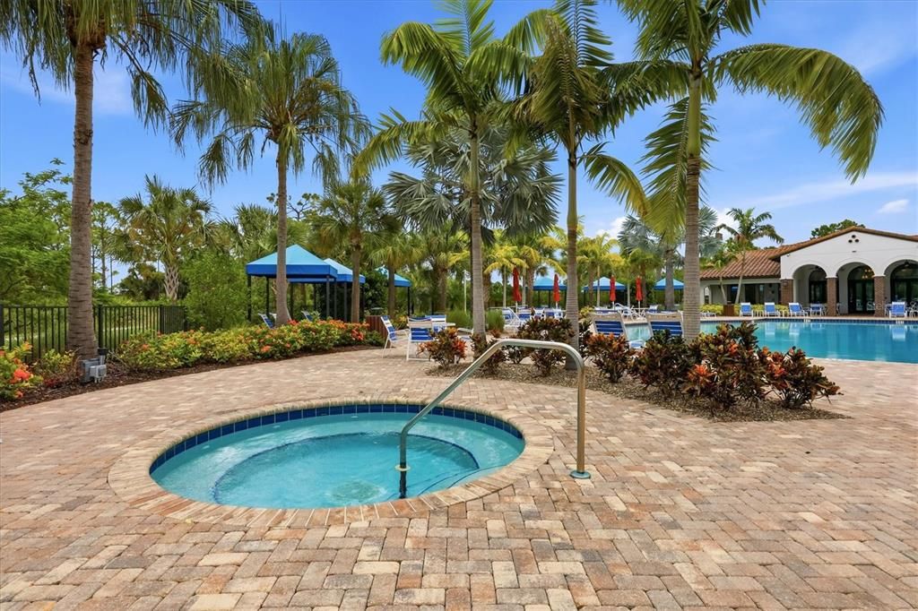 For Sale: $825,000 (4 beds, 3 baths, 2666 Square Feet)