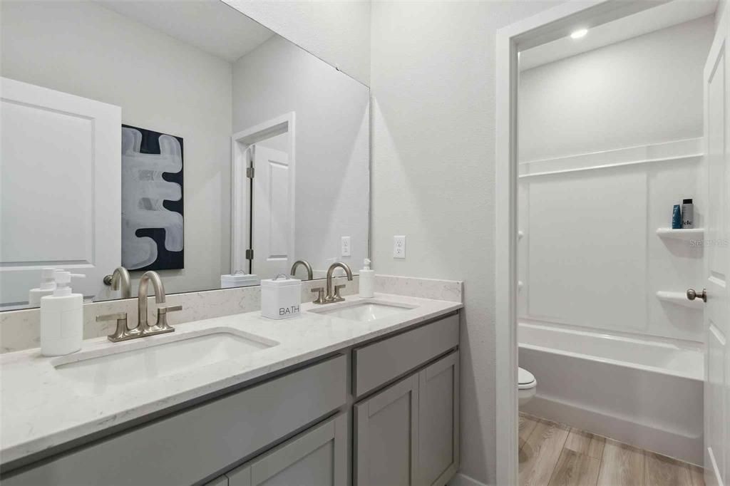 For Sale: $424,990 (4 beds, 3 baths, 2407 Square Feet)