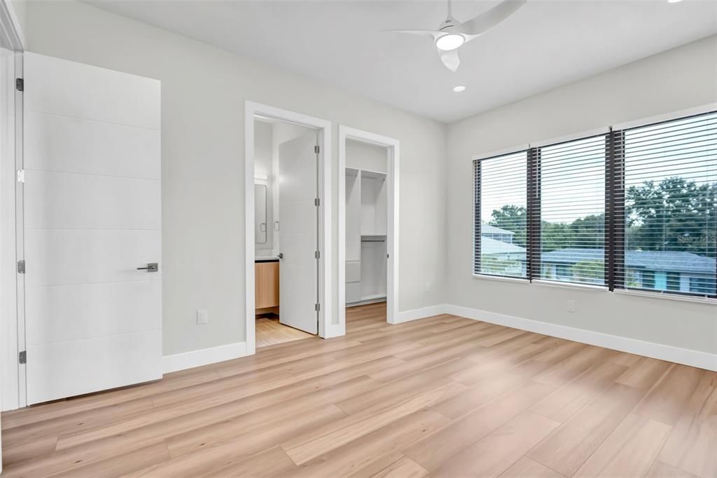 En Venta: $1,595,000 (4 camas, 5 baños, 3719 Pies cuadrados)