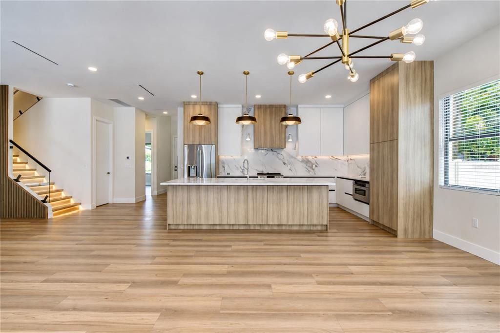 En Venta: $1,595,000 (4 camas, 5 baños, 3719 Pies cuadrados)