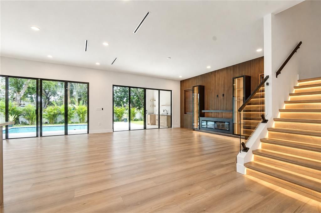 En Venta: $1,595,000 (4 camas, 5 baños, 3719 Pies cuadrados)