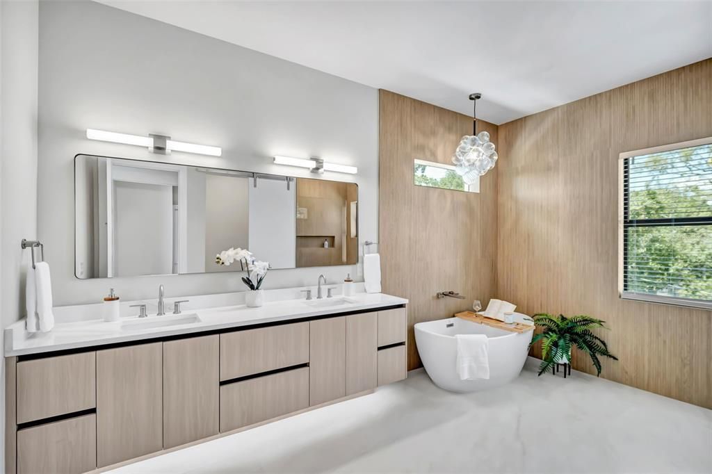 En Venta: $1,595,000 (4 camas, 5 baños, 3719 Pies cuadrados)