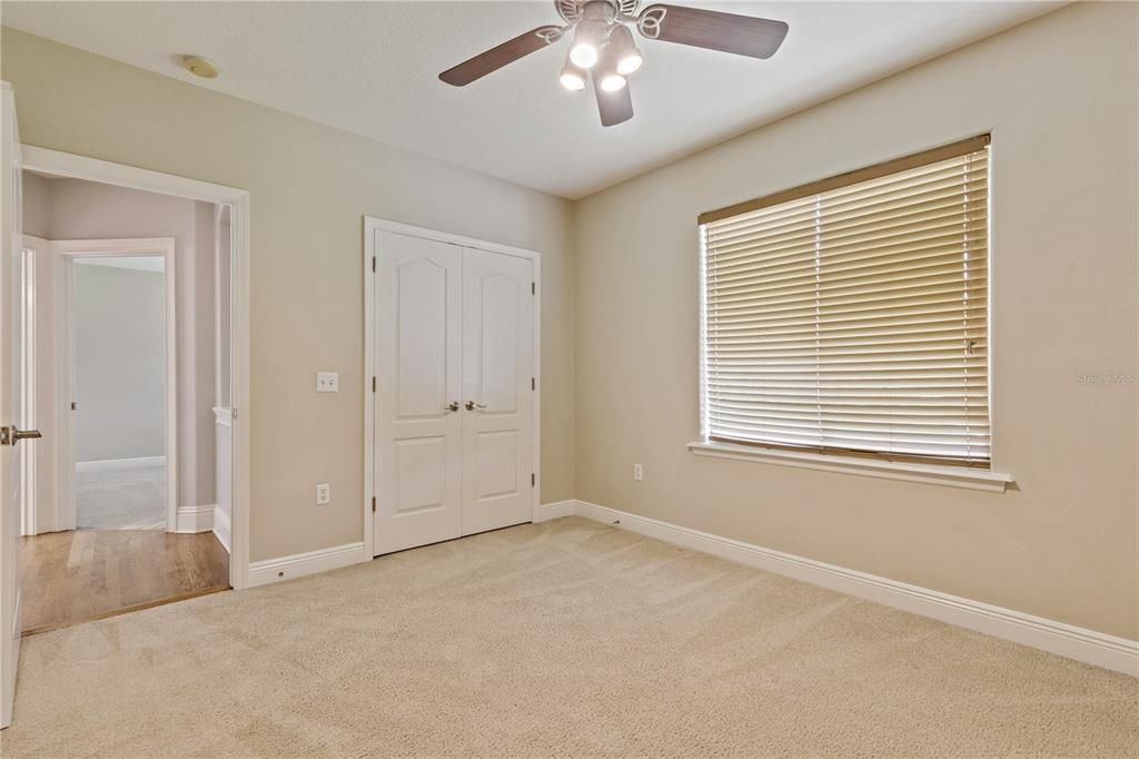 For Rent: $4,400 (5 beds, 4 baths, 3627 Square Feet)