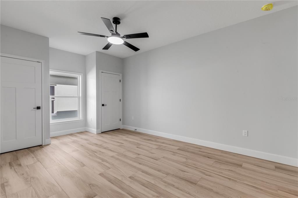En Venta: $639,000 (3 camas, 2 baños, 1843 Pies cuadrados)