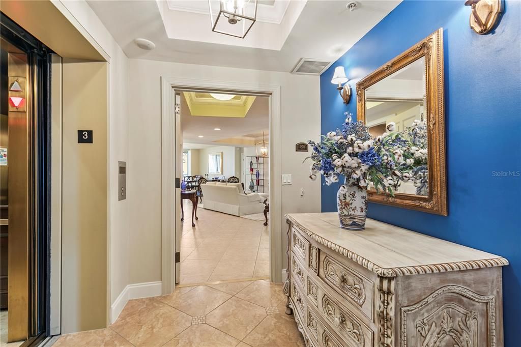 For Sale: $1,249,000 (2 beds, 2 baths, 2340 Square Feet)