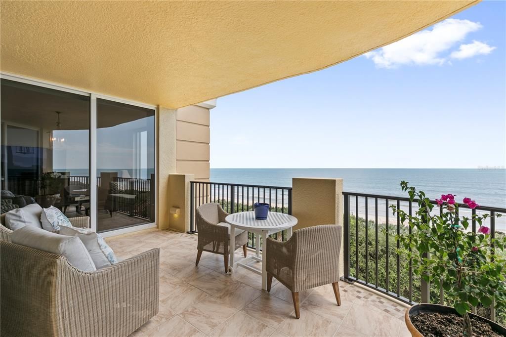 For Sale: $1,249,000 (2 beds, 2 baths, 2340 Square Feet)