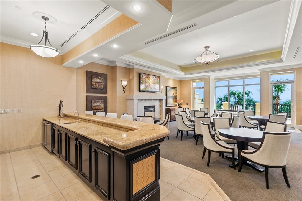 For Sale: $1,249,000 (2 beds, 2 baths, 2340 Square Feet)