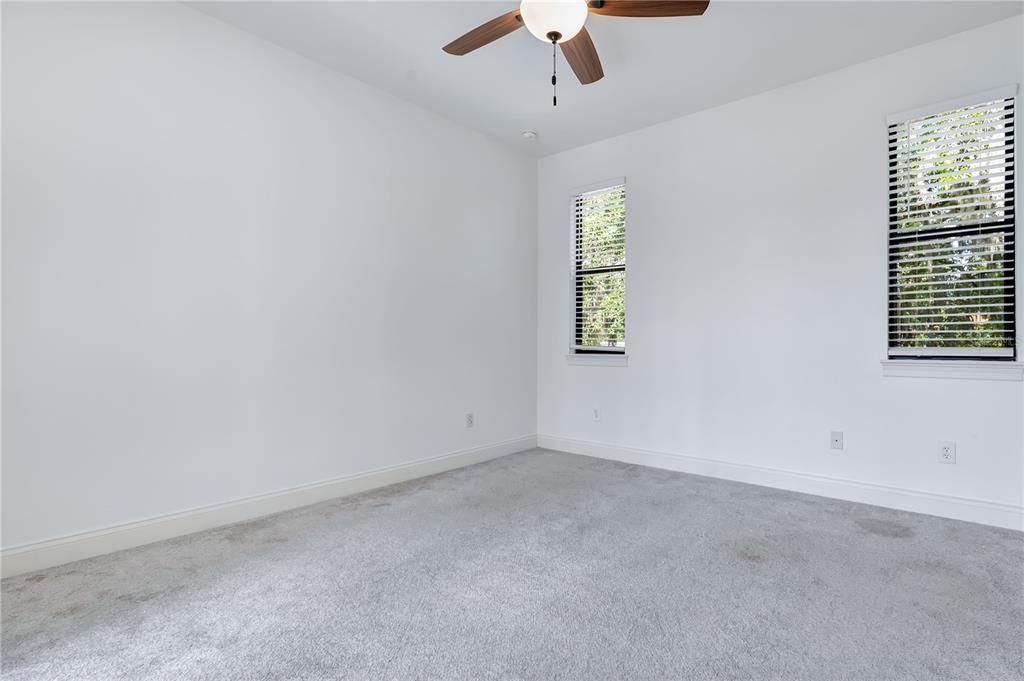 En Venta: $539,500 (3 camas, 2 baños, 1819 Pies cuadrados)