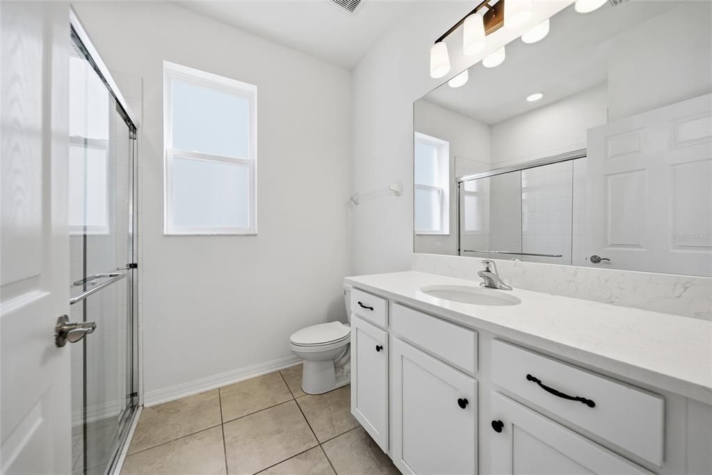 For Sale: $560,000 (5 beds, 4 baths, 3316 Square Feet)
