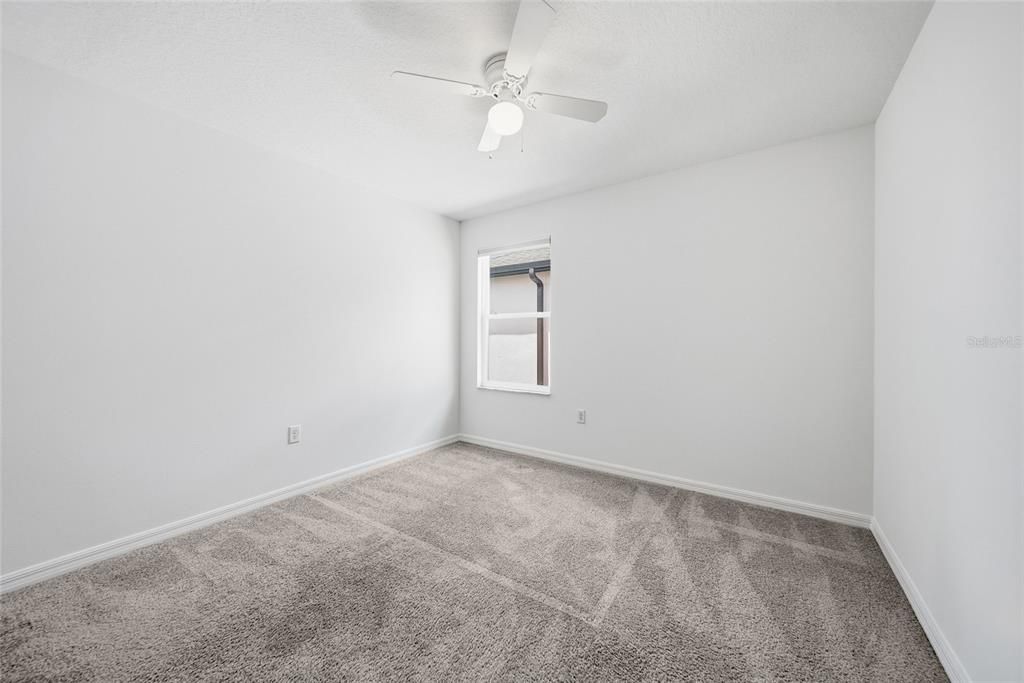 For Sale: $560,000 (5 beds, 4 baths, 3316 Square Feet)