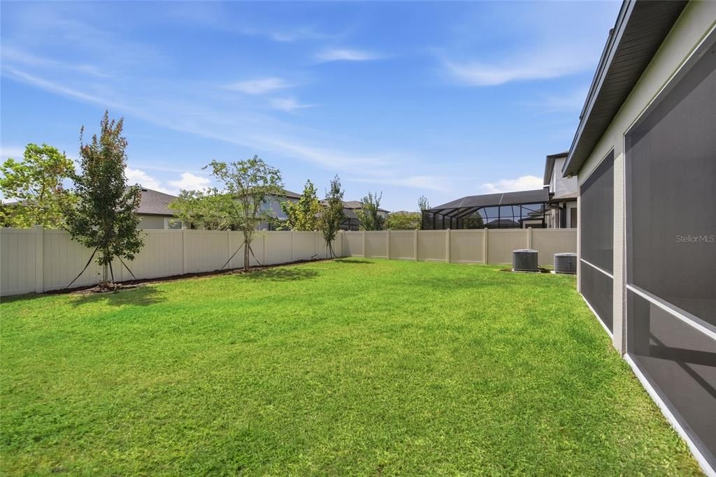 For Sale: $560,000 (5 beds, 4 baths, 3316 Square Feet)