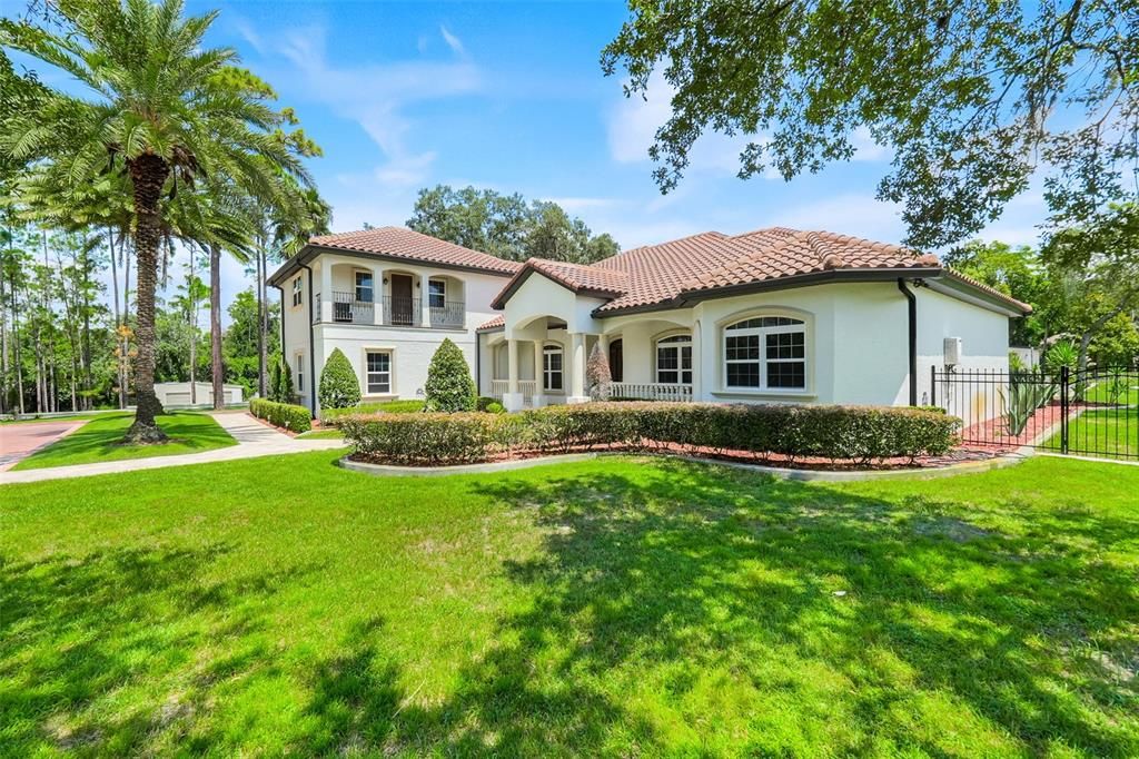 На продажу: $975,000 (4 спален, 3 ванн, 4239 Квадратных фут)