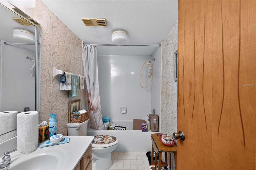En Venta: $749,000 (2 camas, 2 baños, 1275 Pies cuadrados)