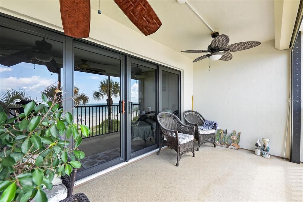 En Venta: $749,000 (2 camas, 2 baños, 1275 Pies cuadrados)