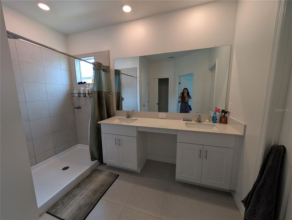 En Renta: $1,975 (3 camas, 2 baños, 1807 Pies cuadrados)