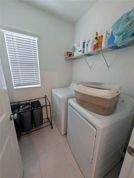 En Renta: $1,975 (3 camas, 2 baños, 1807 Pies cuadrados)