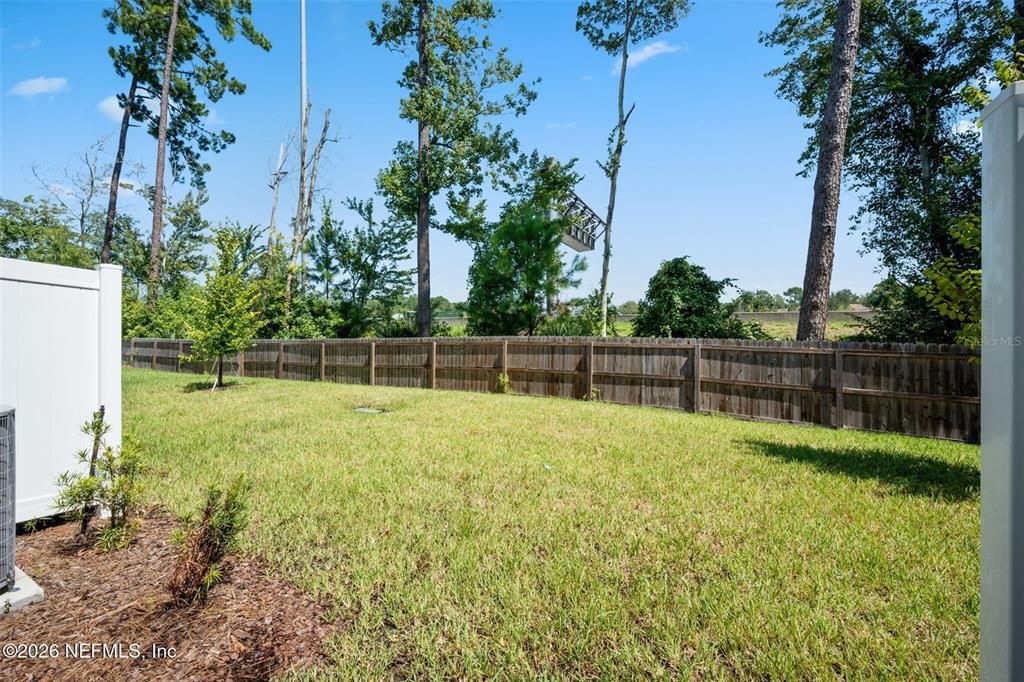 For Sale: $245,000 (3 beds, 2 baths, 1558 Square Feet)