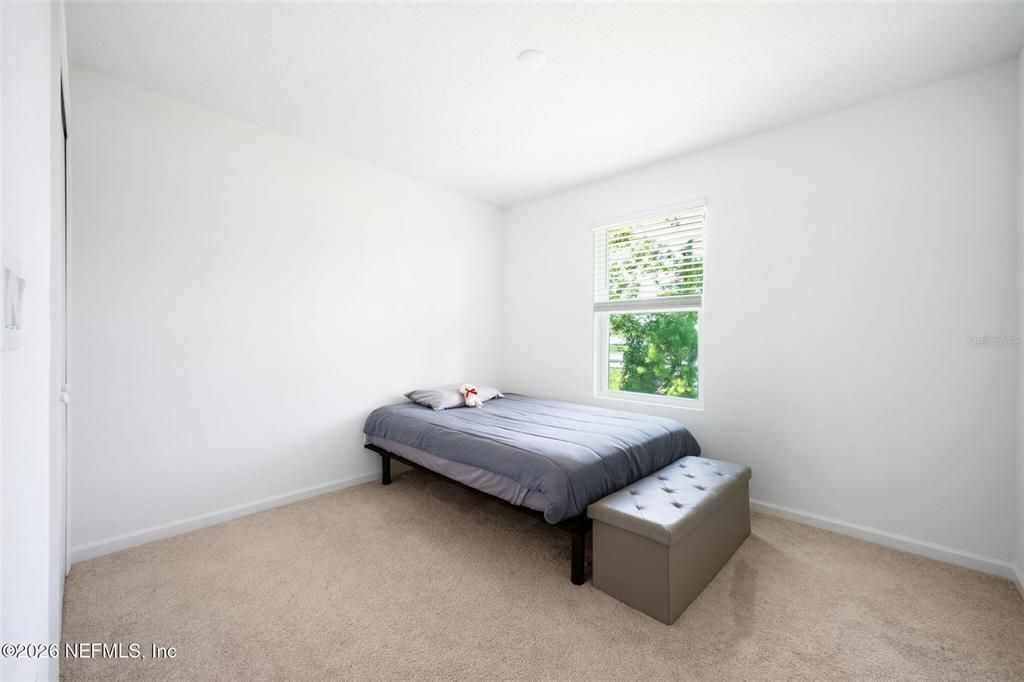 For Sale: $245,000 (3 beds, 2 baths, 1558 Square Feet)