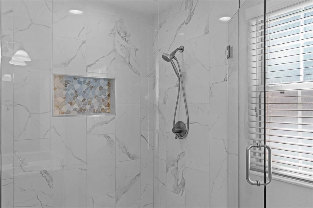 На продажу: $179,900 (3 спален, 2 ванн, 1401 Квадратных фут)