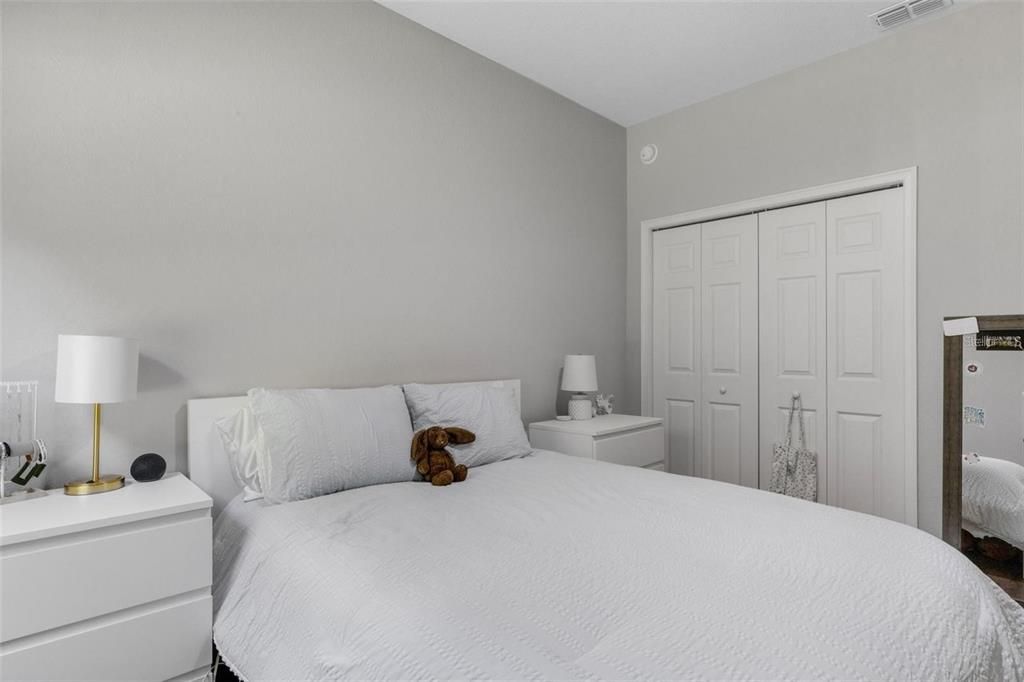 For Rent: $3,795 (5 beds, 3 baths, 2956 Square Feet)