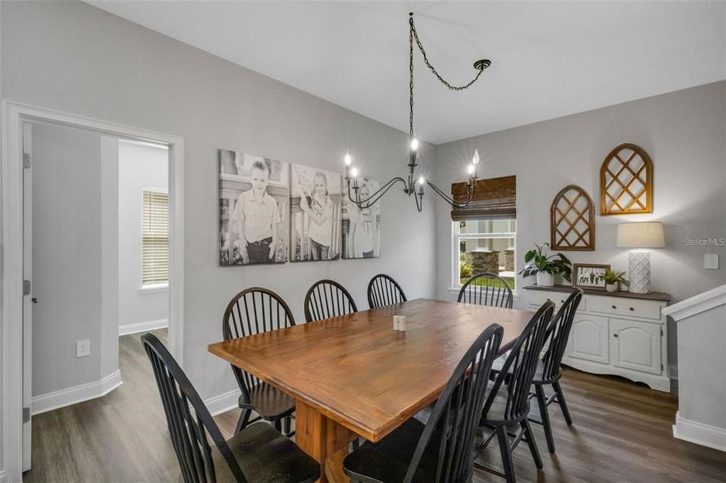 For Rent: $3,795 (5 beds, 3 baths, 2956 Square Feet)