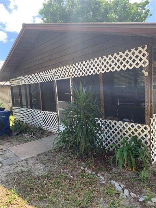For Rent: $995 (1 beds, 1 baths, 616 Square Feet)