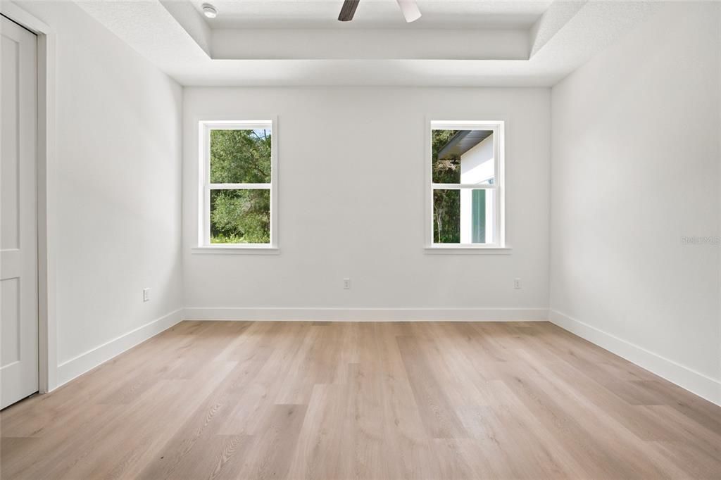 En Venta: $289,900 (3 camas, 2 baños, 1559 Pies cuadrados)