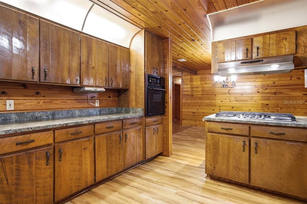 For Sale: $2,200,000 (3 beds, 3 baths, 2123 Square Feet)