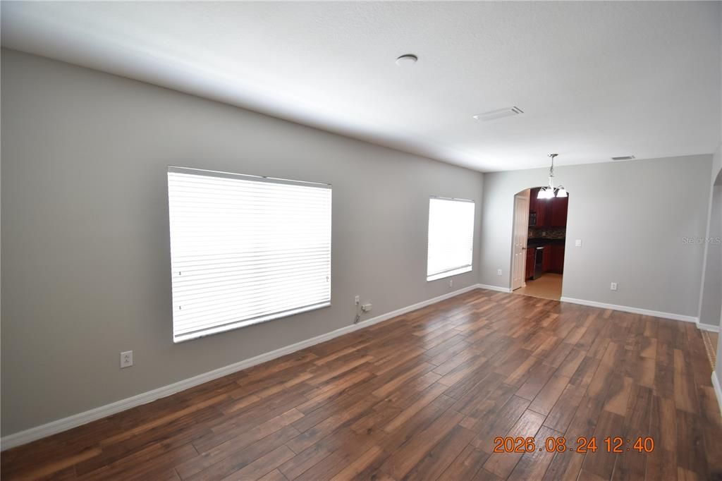 For Rent: $2,500 (4 beds, 2 baths, 2591 Square Feet)