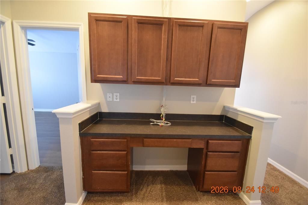 For Rent: $2,500 (4 beds, 2 baths, 2591 Square Feet)