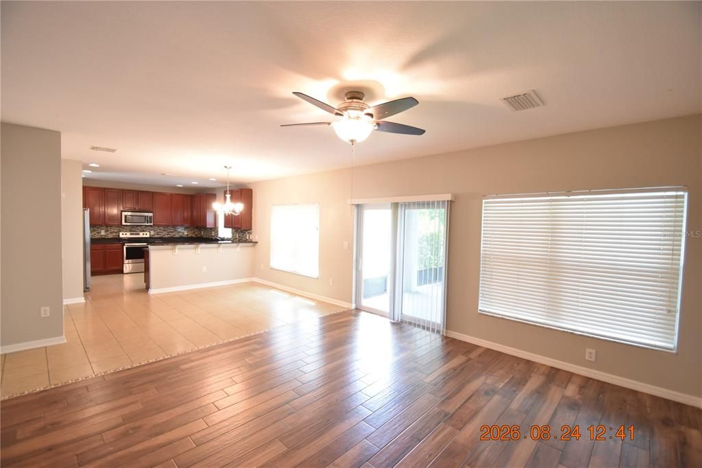 For Rent: $2,500 (4 beds, 2 baths, 2591 Square Feet)