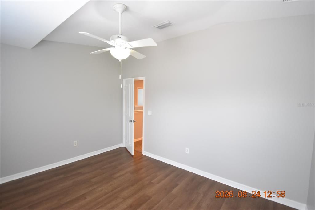 For Rent: $2,500 (4 beds, 2 baths, 2591 Square Feet)