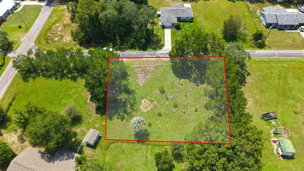 На продажу: $24,000 (0.32 acres)