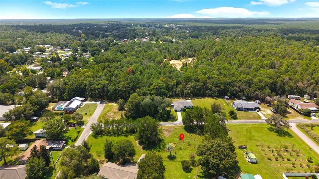 На продажу: $24,000 (0.32 acres)