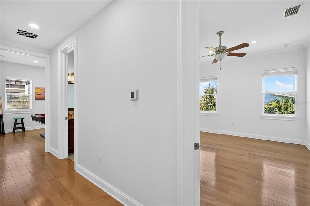 For Sale: $2,174,000 (5 beds, 4 baths, 4472 Square Feet)