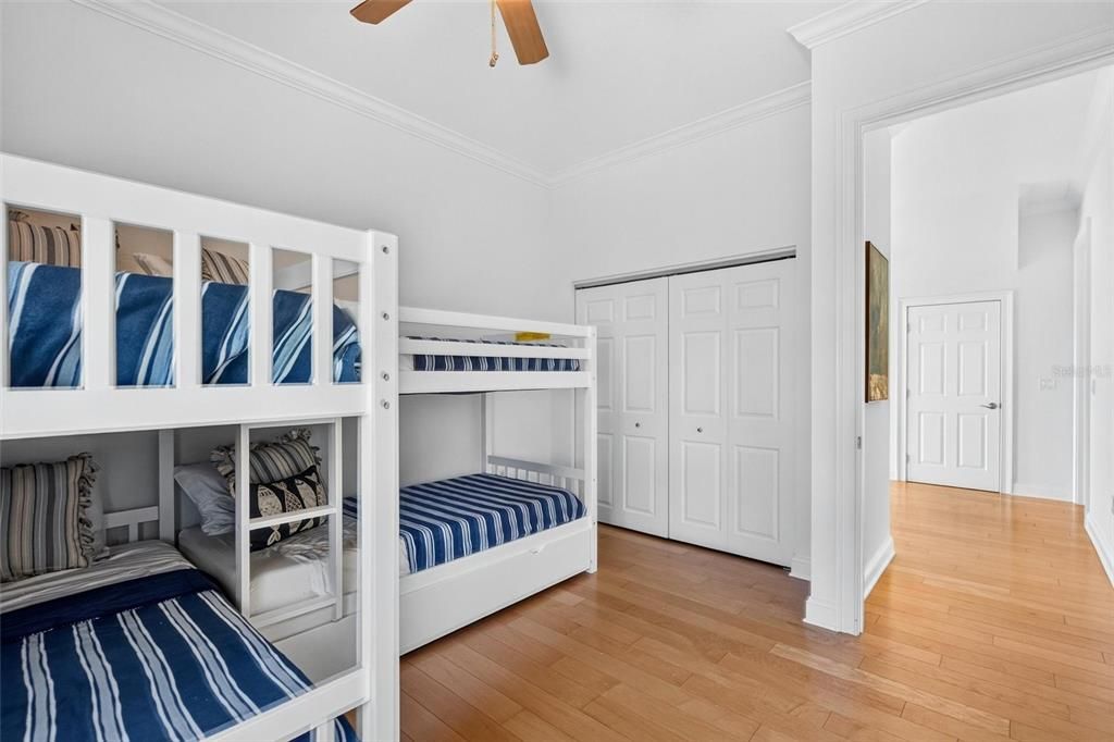 For Sale: $2,174,000 (5 beds, 4 baths, 4472 Square Feet)