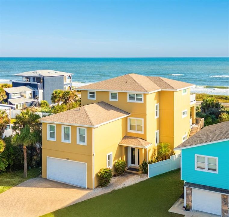 For Sale: $2,174,000 (5 beds, 4 baths, 4472 Square Feet)