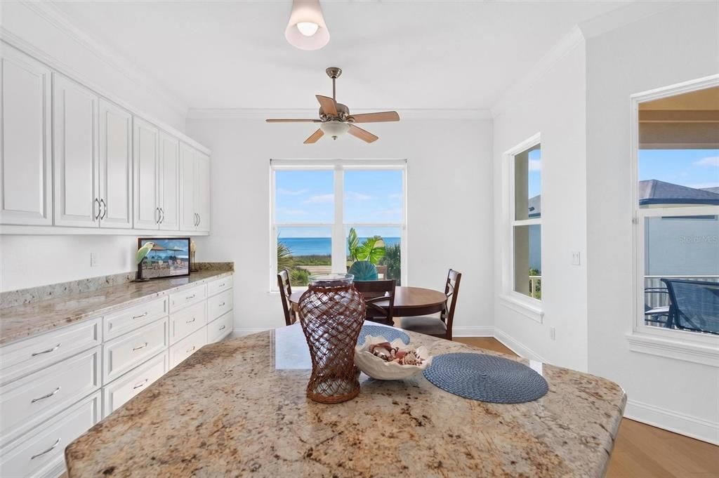 For Sale: $2,174,000 (5 beds, 4 baths, 4472 Square Feet)